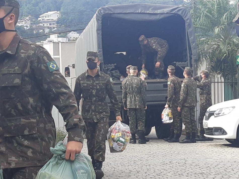 Defesa Civil conta com auxílio do 23º BI em ação humanitária. Os ...